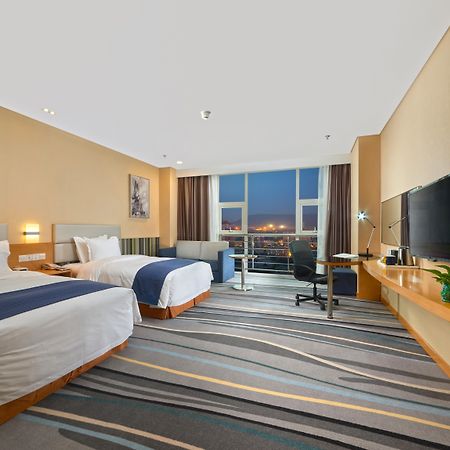Holiday Inn Express Baoji City Centre By Ihg Екстериор снимка