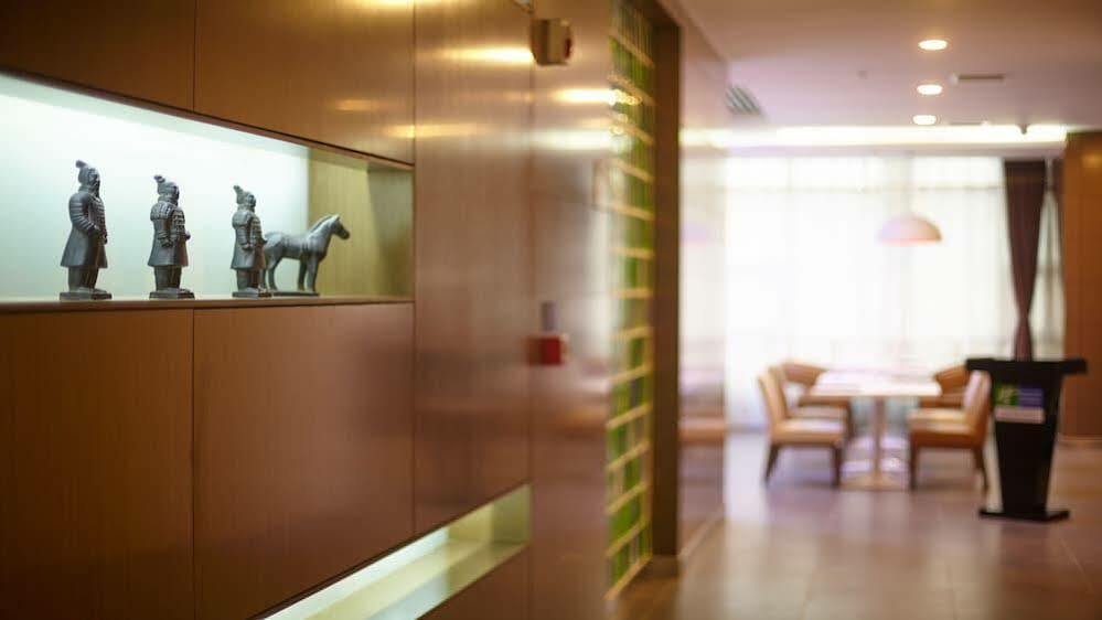 Holiday Inn Express Baoji City Centre By Ihg Екстериор снимка